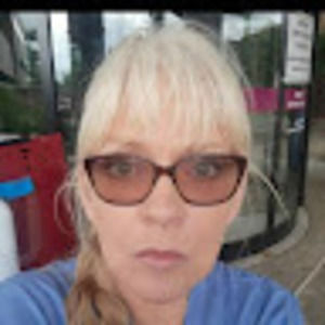 Meet your Posher, Rose